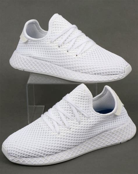 Adidas deerupt runners